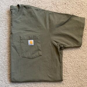 Carhartt Men's Large Short Sleeve Tee in Olive Green Loose Fit